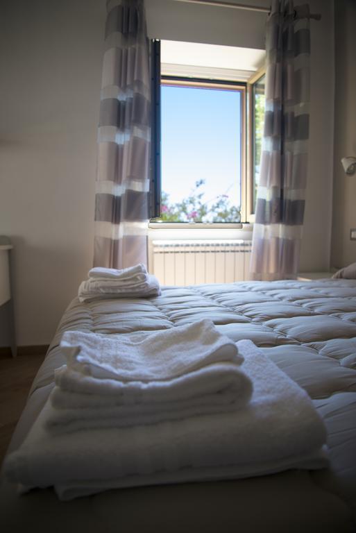 Villa Caterina Affittacamere 马拉泰亚 外观 照片